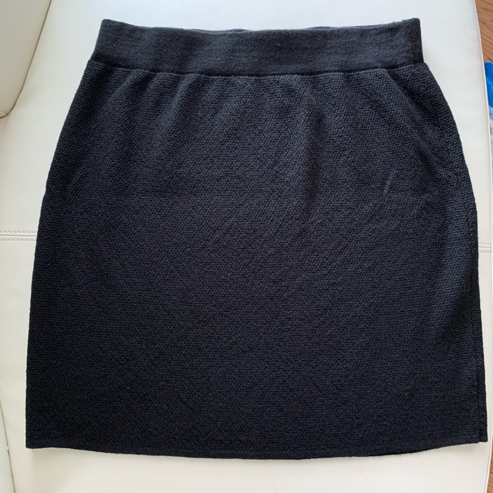 Willi Smith Black Sweater Skirt
